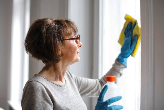 Streak free window cleaning